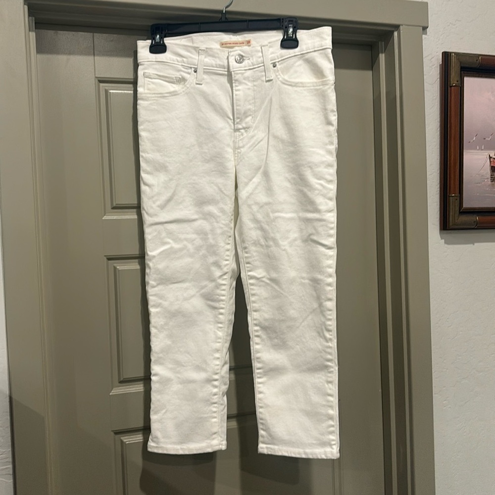 Women’s Levi jeans style 311 shaping skinny Capri